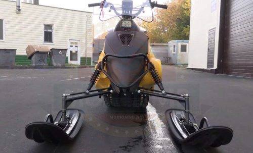 Снегоход Лидер Альфа 3 Long 20 л.с. жёлтый (машинокомплект) фото 4