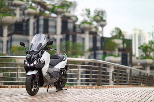 Скутер SYM (Сим) MAXSYM TL 500i белый с ПТС фото 11