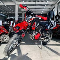 Мотоцикл кроссовый / эндуро Zuumav (Зуумав) K7 FX 250 (CR - 250 CB) чёрный/красный