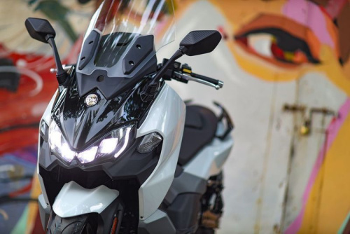 Скутер SYM (Сим) MAXSYM TL 500i белый с ПТС фото 6