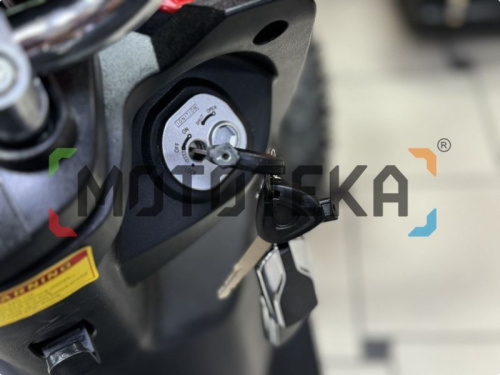 Скутер Мотомир Wizard LED 49.5 (150) красный фото 8